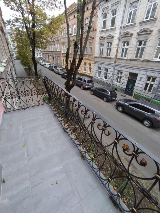 Lviv Meretyna Apartment Exterior photo